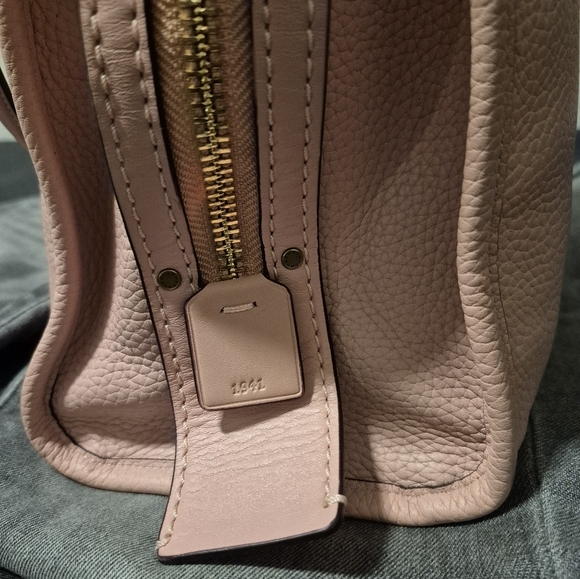 Coach RARE Rogue 30 - Picture 3 of 11